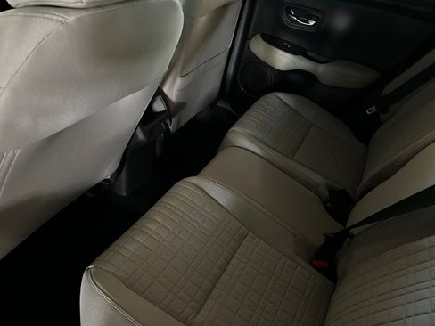 New 2026 Honda HR-V LX image 10