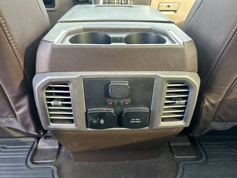 Used 2020 Ford F150 Limited w/ Trailer Tow Package AWD/4WD image 15