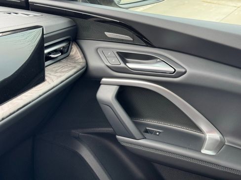 New 2025 Audi Q5 Premium Plus image 35