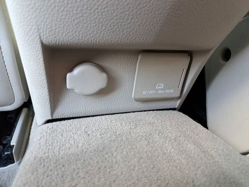 Used 2016 Cadillac XTS Premium w/ Driver Assist Package image 10