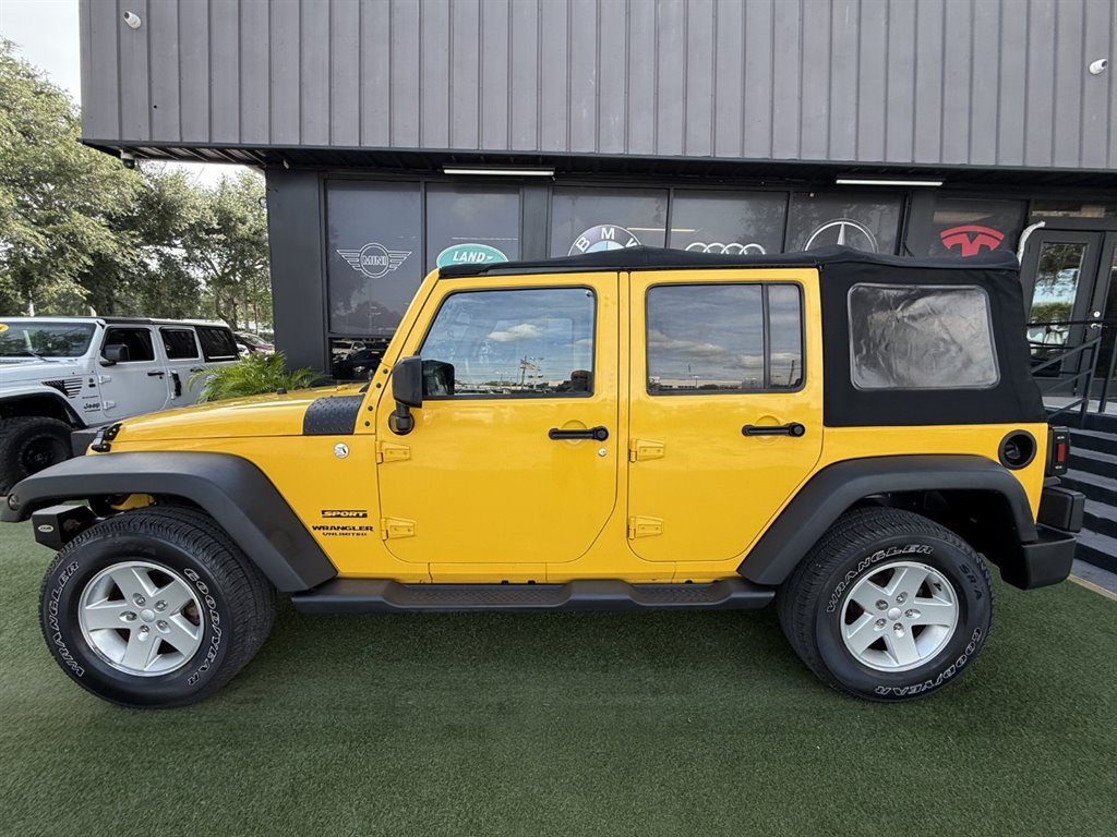 Used 2015 Jeep Wrangler Unlimited Sport w/ Quick Order Package 24S AWD/4WD image 7