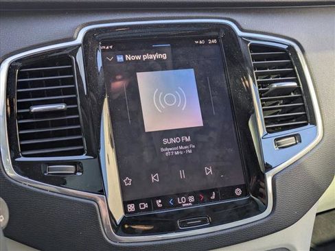 Certified 2025 Volvo XC90 B6 Plus w/ Protection Package Premier image 15