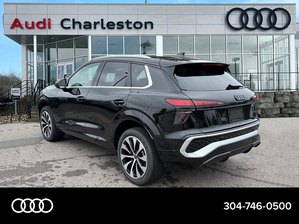 Certified 2026 Audi Q3 quattro 2.0T AWD/4WD image 5