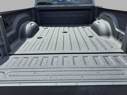 New 2026 RAM 2500 Laramie AWD/4WD image 25