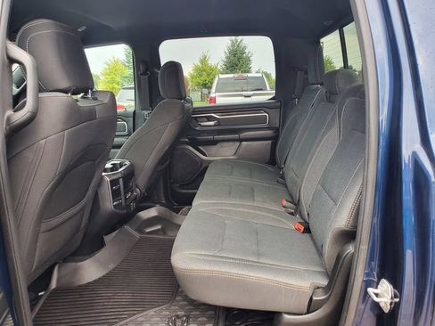 Used 2019 RAM 1500 Big Horn AWD/4WD image 9