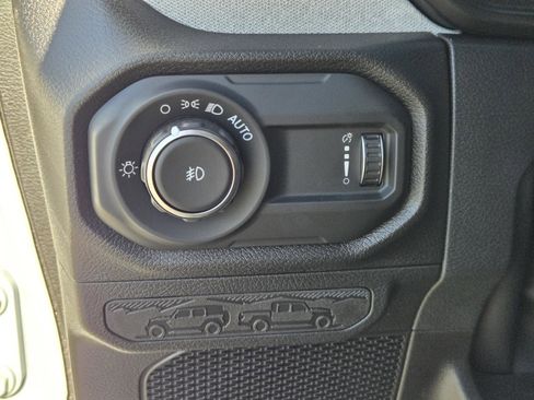 New 2026 Jeep Wrangler Unlimited Sport image 18