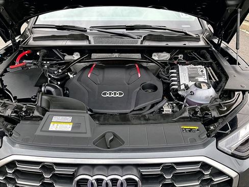 Used 2023 Audi SQ5 Premium Plus w/ Premium Plus Package AWD/4WD image 30