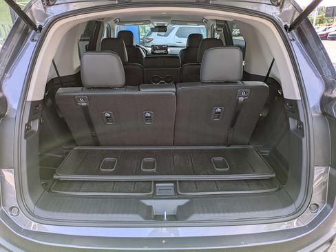 Certified 2025 Honda Pilot EX-L image 18
