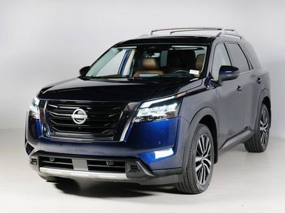 Used 2023 Nissan Pathfinder Platinum