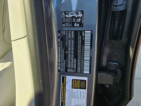 Used 2023 Mercedes-Benz EQE 350+ SUV w/ Exclusive Trim Package image 36