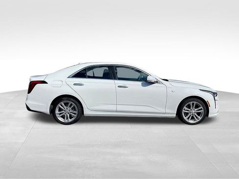Used 2024 Cadillac CT4 Luxury image 2