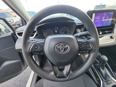 Used 2023 Toyota Corolla LE image 16