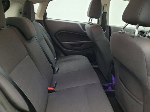 Used 2018 Ford Fiesta SE image 19
