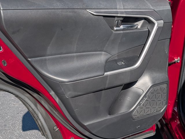 Used 2023 Toyota RAV4 XLE w/ Convenience Package FWD image 18