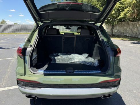 Certified 2025 Audi Q5 Premium w/ Convenience Package AWD/4WD image 31
