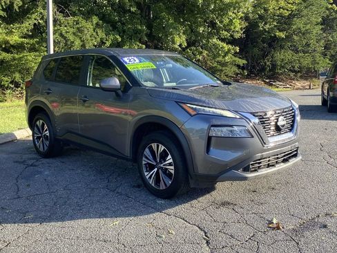 Used 2023 Nissan Rogue SV AWD/4WD image 6