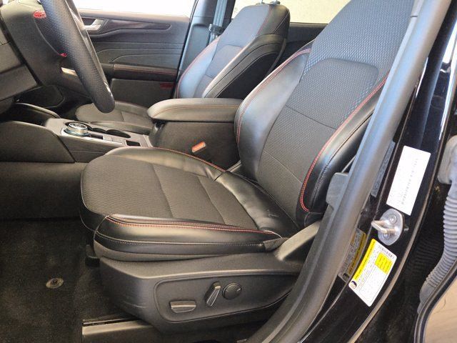 Used 2024 Ford Escape ST-Line w/ Tech Pack #1 AWD/4WD image 21