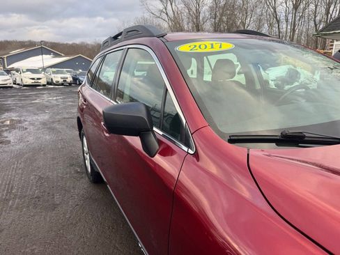 Used 2017 Subaru Outback 2.5i image 13