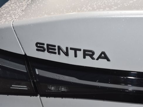 New 2026 Nissan Sentra SL w/ Floor Mat Package FWD image 22