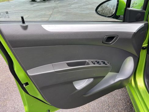 Used 2015 Chevrolet Spark LT image 20