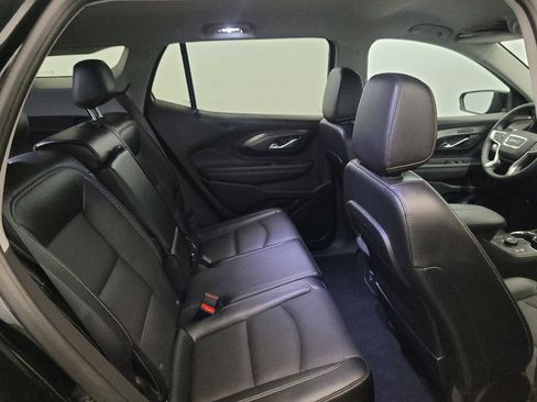 Used 2023 GMC Terrain SLT w/ Infotainment Package II FWD image 19