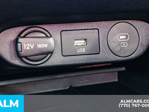 Used 2025 Hyundai Elantra Sport FWD image 40
