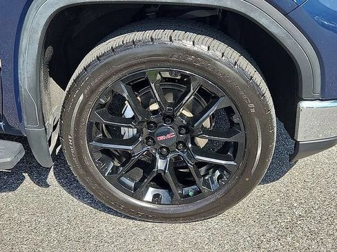 Certified 2023 GMC Sierra 1500 SLT w/ SLT Premium Package AWD/4WD image 8