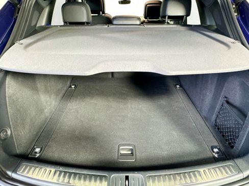 Certified 2024 Porsche Macan S AWD/4WD image 23