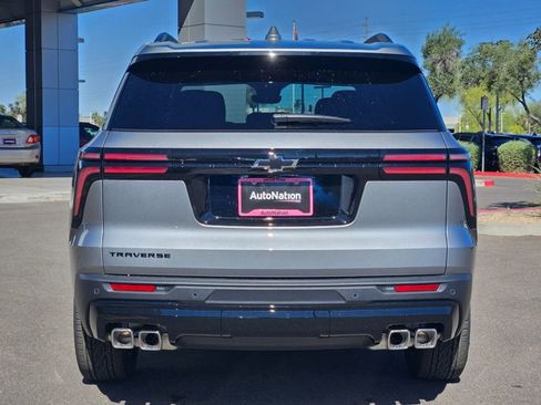New 2026 Chevrolet Traverse LT image 8