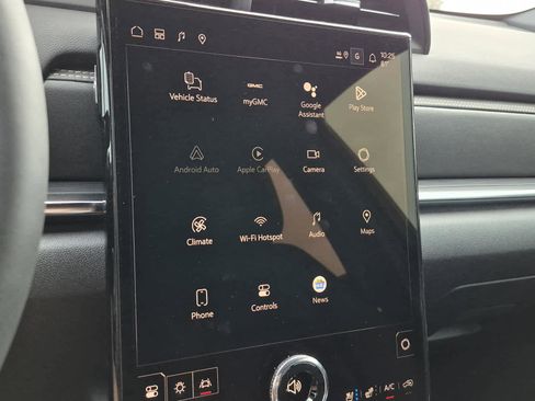 New 2026 GMC Terrain Elevation w/ Elevation Premium Package image 18