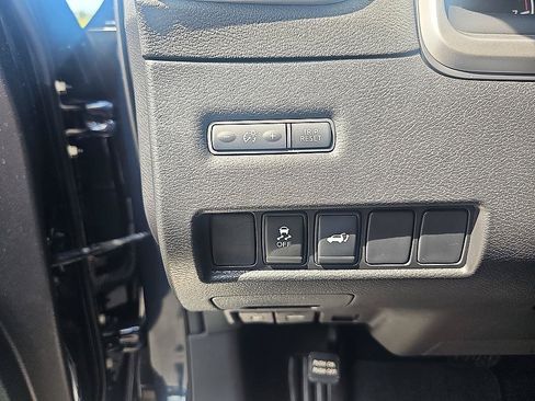 Used 2016 Nissan Murano SL FWD image 14