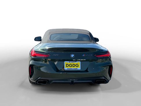 Used 2025 BMW Z4 M40i w/ Edition image 4