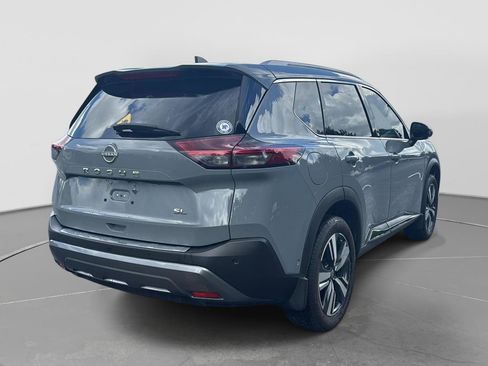 Used 2023 Nissan Rogue SL FWD image 5