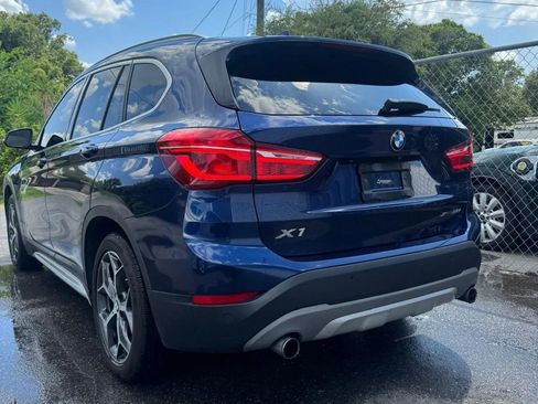 Used 2019 BMW X1 xDrive28i w/ Convenience Package AWD/4WD image 4
