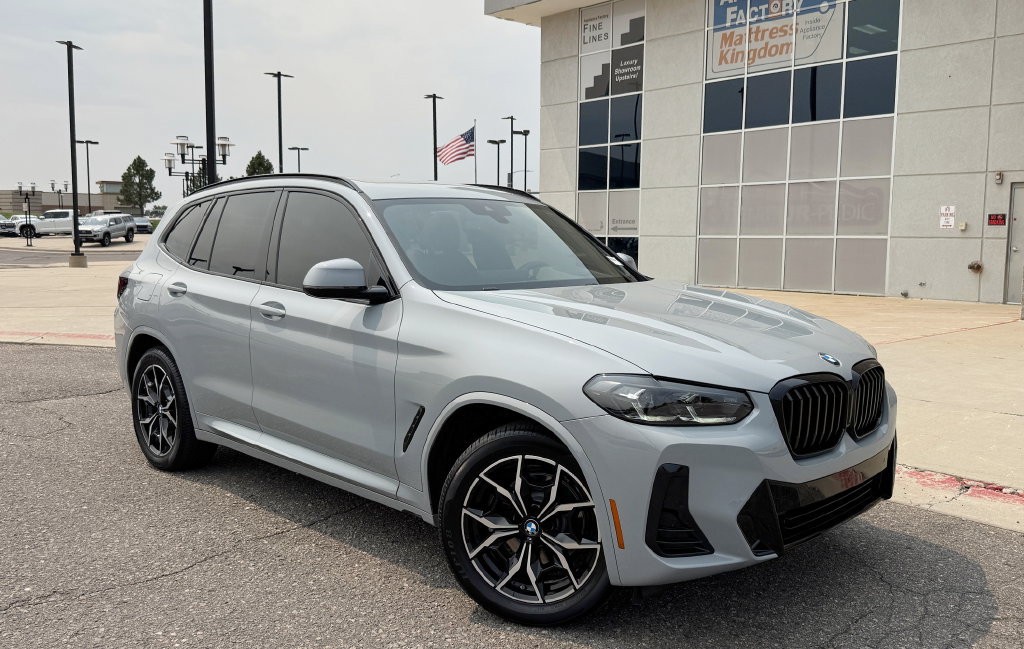Used 2023 BMW X3 xDrive30i w/ M Sport Package AWD/4WD image 2