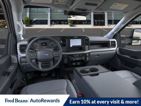 New 2026 Ford F550 4x4 Supercab Super Duty image 10
