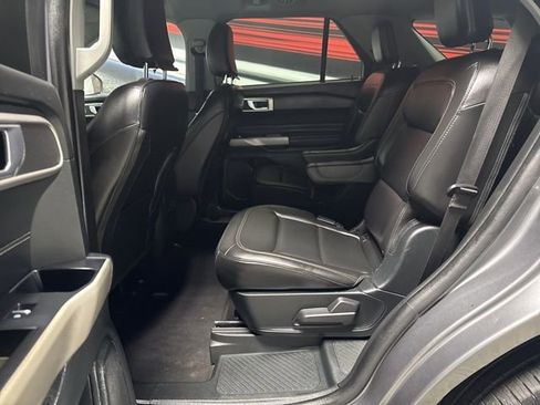 Used 2023 Ford Explorer XLT w/ Equipment Group 202A image 14