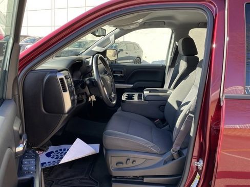 Used 2017 Chevrolet Silverado 1500 LT w/ All Star Edition image 15