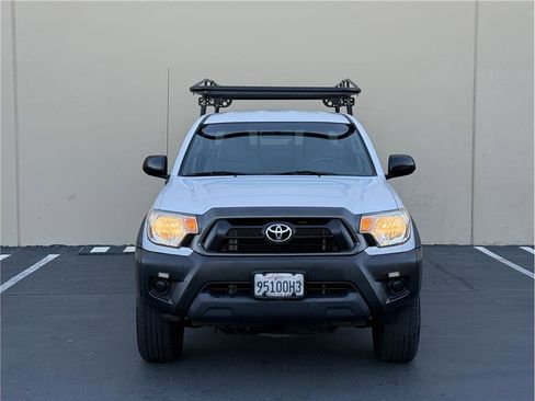 Used 2013 Toyota Tacoma 4x4 Access Cab w/ Convenience Pkg image 2