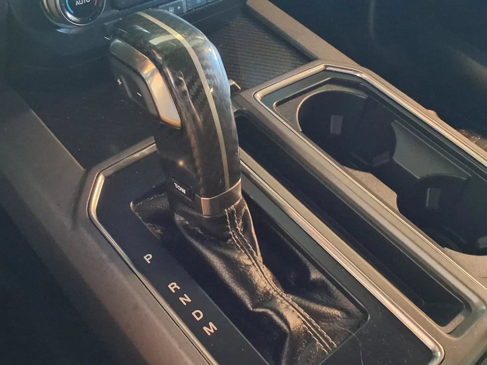 Used 2017 Ford F150 Raptor w/ Equipment Group 802A Luxury AWD/4WD image 23