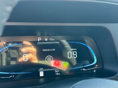 Certified 2025 Hyundai Elantra Sport FWD image 26