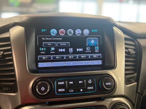 Used 2018 Chevrolet Tahoe LT w/ LT Signature Package AWD/4WD image 37