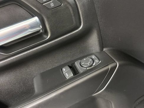 Used 2025 Chevrolet Silverado 1500 W/T w/ WT Value Package RWD image 17