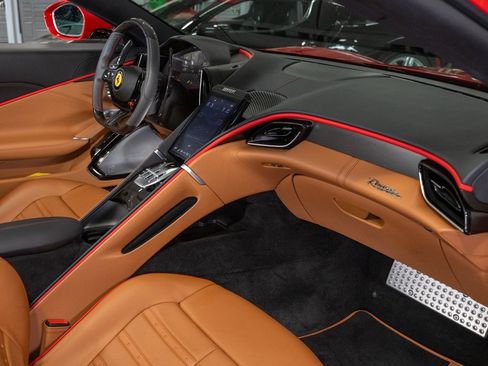 Certified 2024 Ferrari Roma Spider RWD image 21