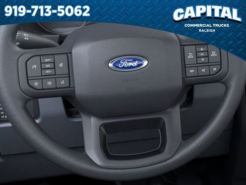 New 2026 Ford F250 XL w/ XL Chrome Package image 12