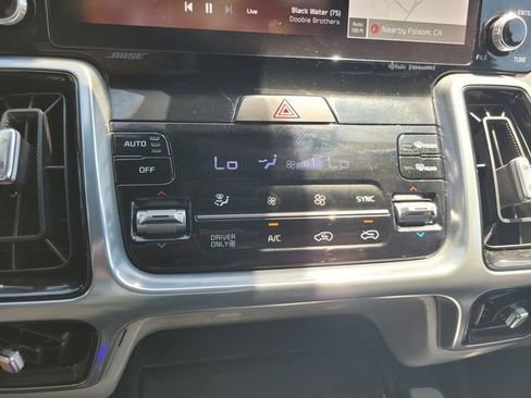 Used 2023 Kia Sorento SX Prestige AWD/4WD image 23