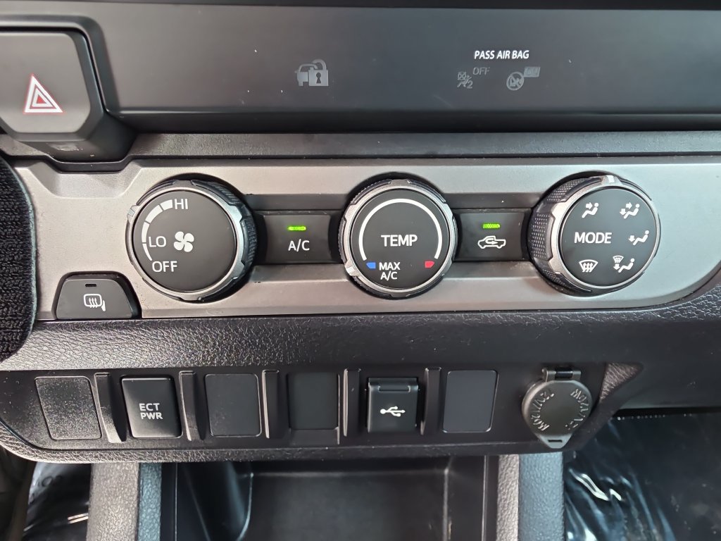 Used 2021 Toyota Tacoma SR w/ SR Convenience Package RWD image 21