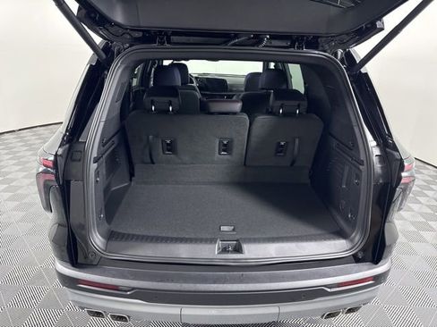 New 2026 Chevrolet Traverse Z71 w/ Enhanced Driving Package AWD/4WD image 14