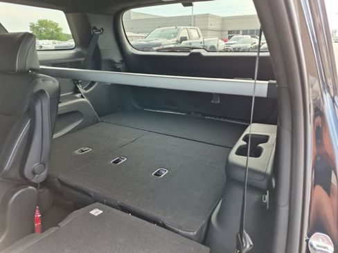 Used 2023 Hyundai Palisade Calligraphy w/ Cargo Package AWD/4WD image 14