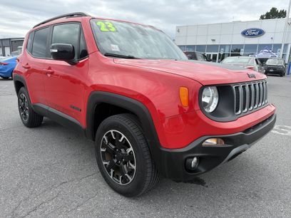 Used 2023 Jeep Renegade Latitude